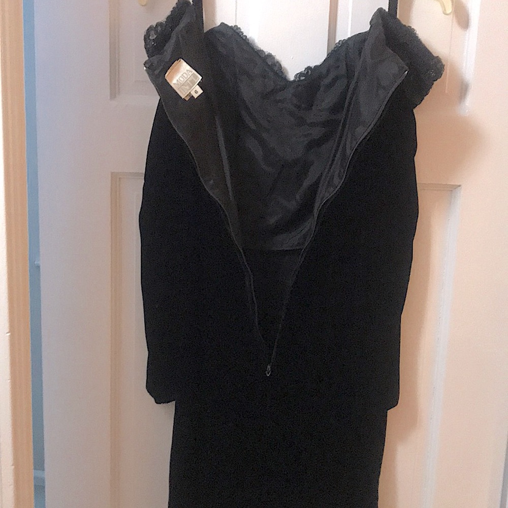 VELVET COCKTAIL DRESS - Picture 4 of 5